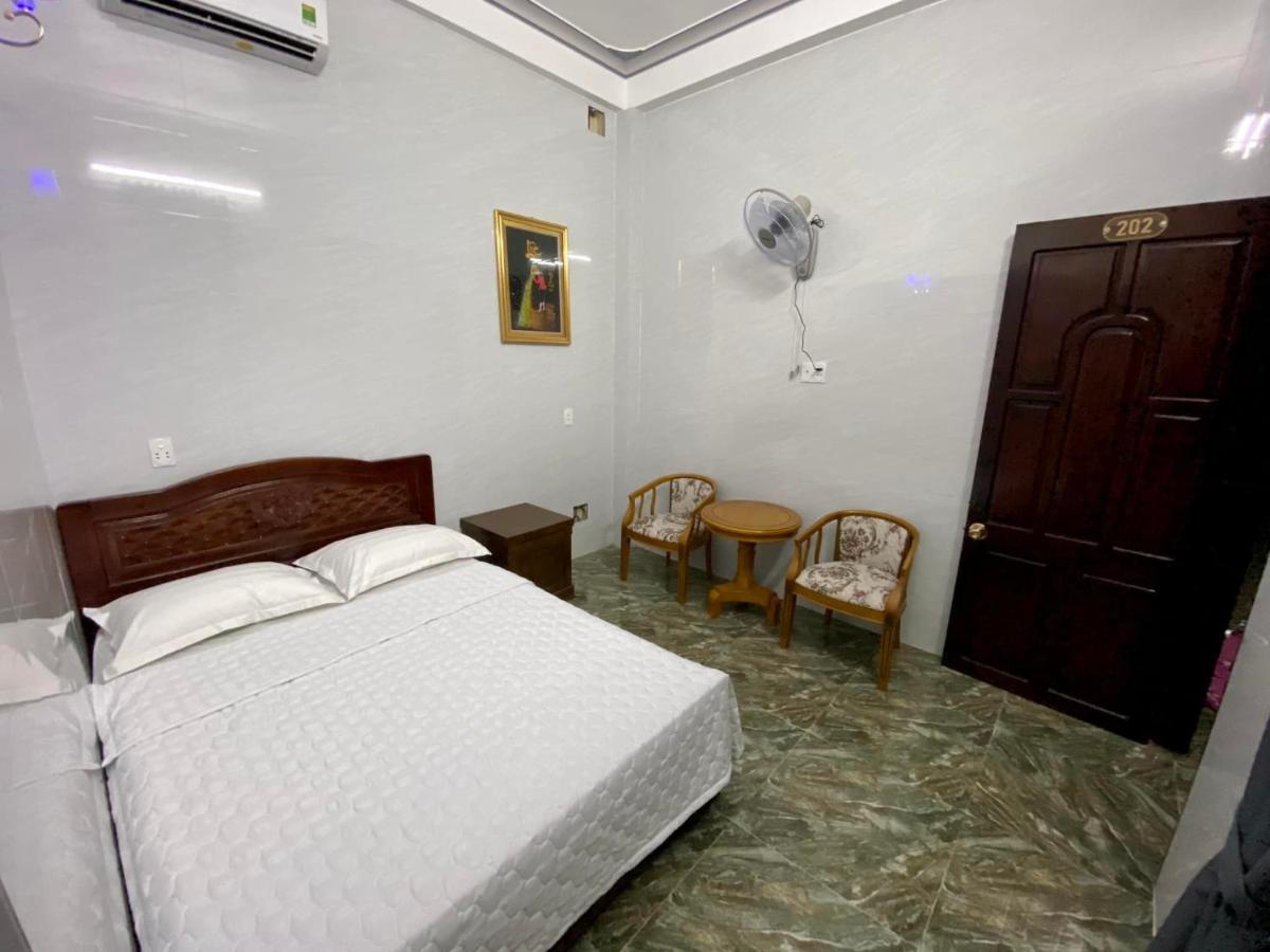 Nha Nghi Duy Tan Motel 140 Nguyen Du 0353007568 Quảng Ngãi Exterior foto