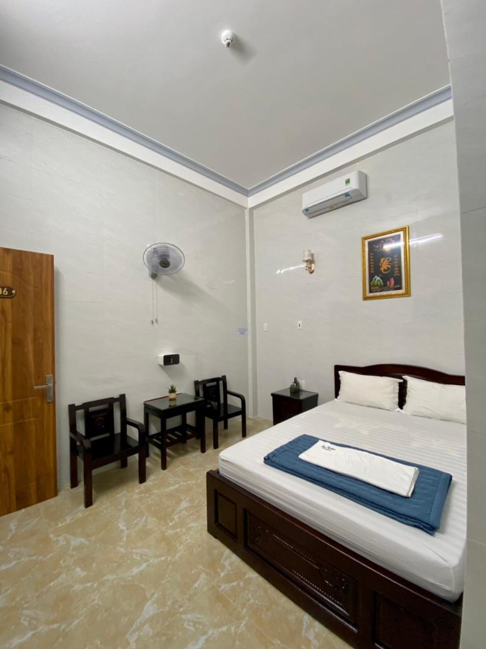 Nha Nghi Duy Tan Motel 140 Nguyen Du 0353007568 Quảng Ngãi Exterior foto