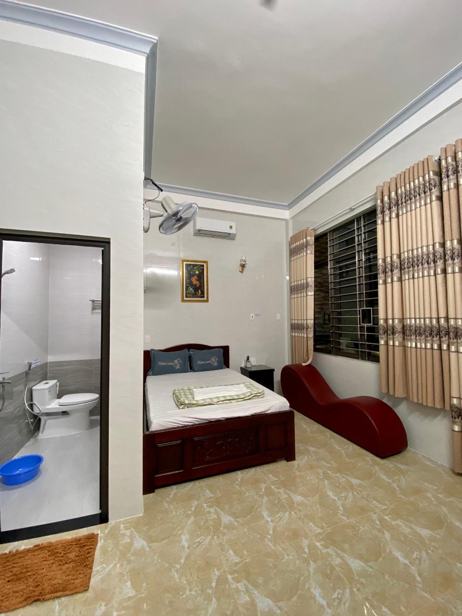 Nha Nghi Duy Tan Motel 140 Nguyen Du 0353007568 Quảng Ngãi Exterior foto